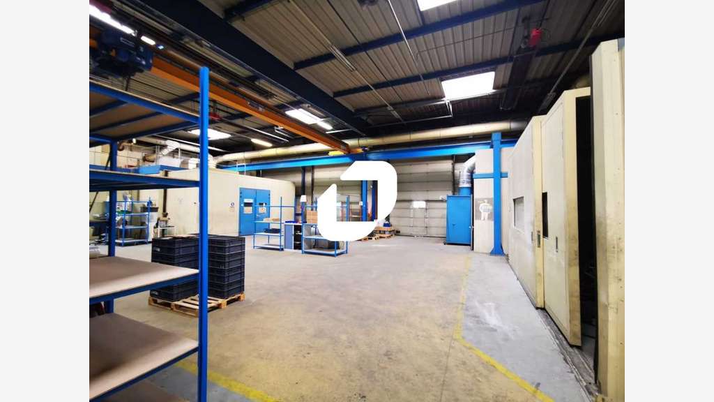A louer Local d'activité 1063m² Chelles