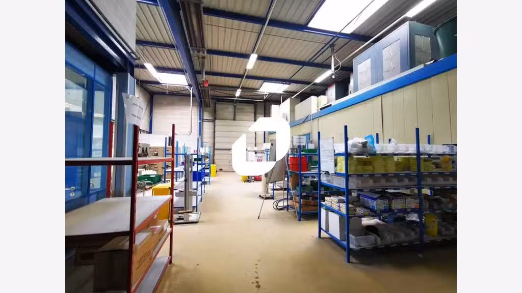 A louer Local d'activité 1063m² Chelles