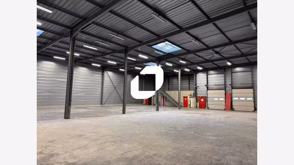 A louer Local d'activité 960m² Chelles