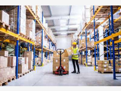 CHOLET - LOCATION - GARAGE - ENTREPOT