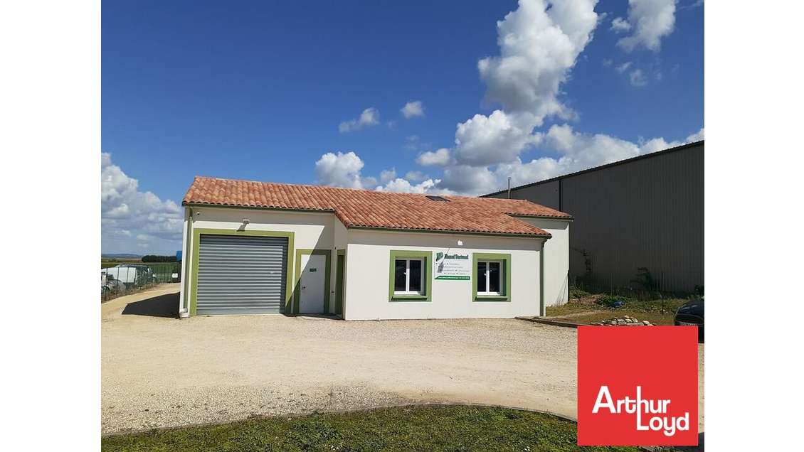 Local d'activités de 400m² à louer à Cisse