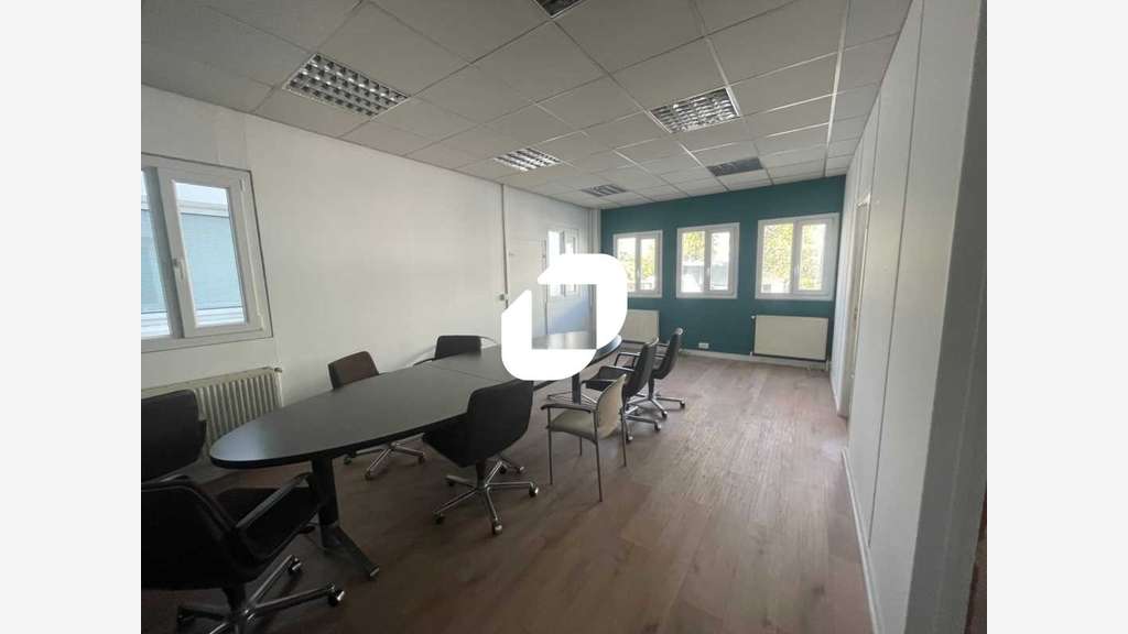 A louer Local d'activité 1373m² Clamart