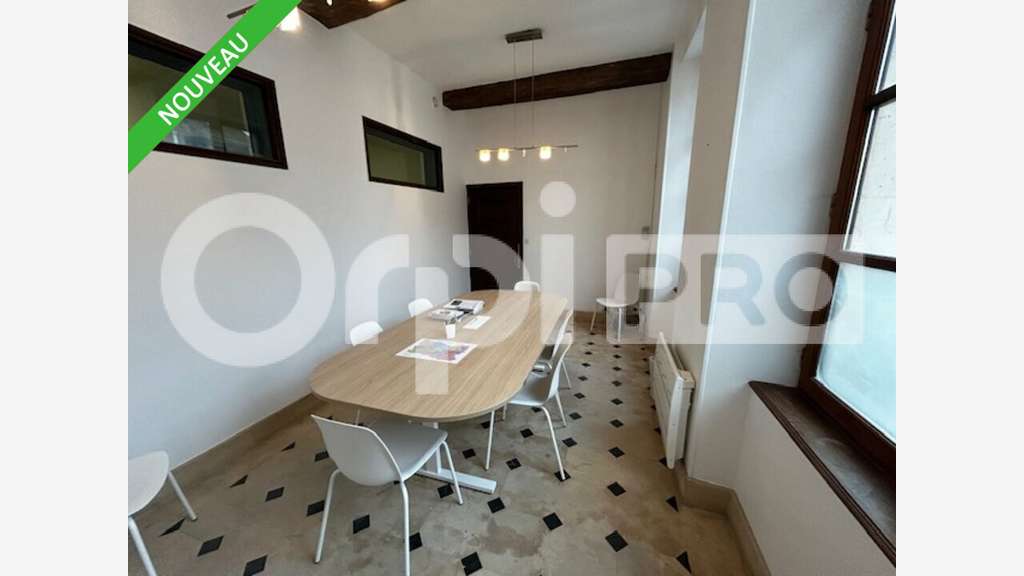 A louer local professionnel 50m² à Clermont