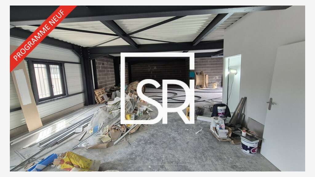 Local 322m² neuf à Clermont-Ferrand ZI le Brézet