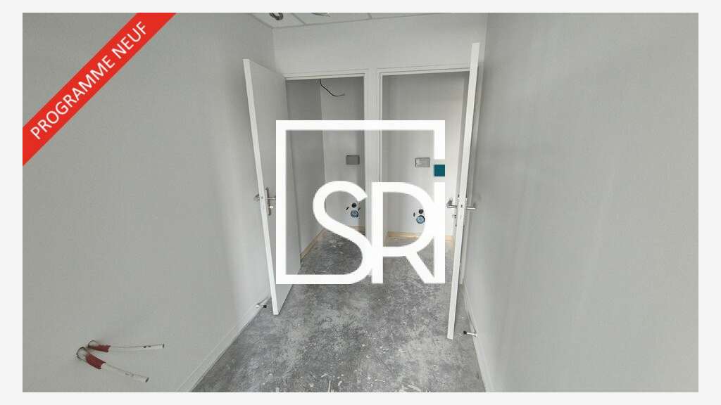 Local 322m² neuf à Clermont-Ferrand ZI le Brézet