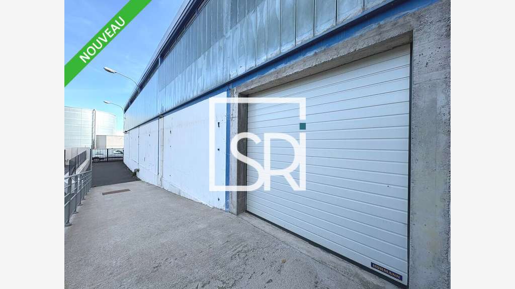 Entrepôt 314m² à Clermont-Ferrand ZA Le Brézet