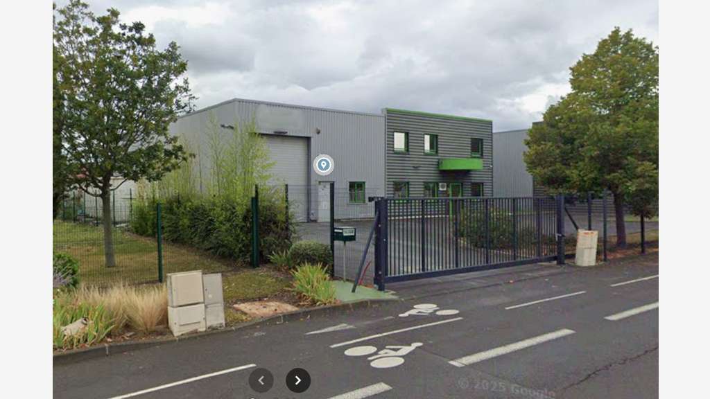A louer local 500m² Clermont-Ferrand Gravanches