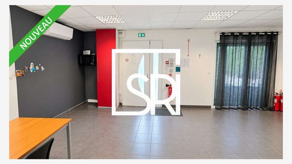 CLERMONT FERRAND - BUREAUX ET ESPACES DE STOCKAG