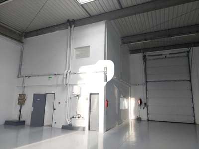 Location Locaux d'activités - Entrepôts à Coignières