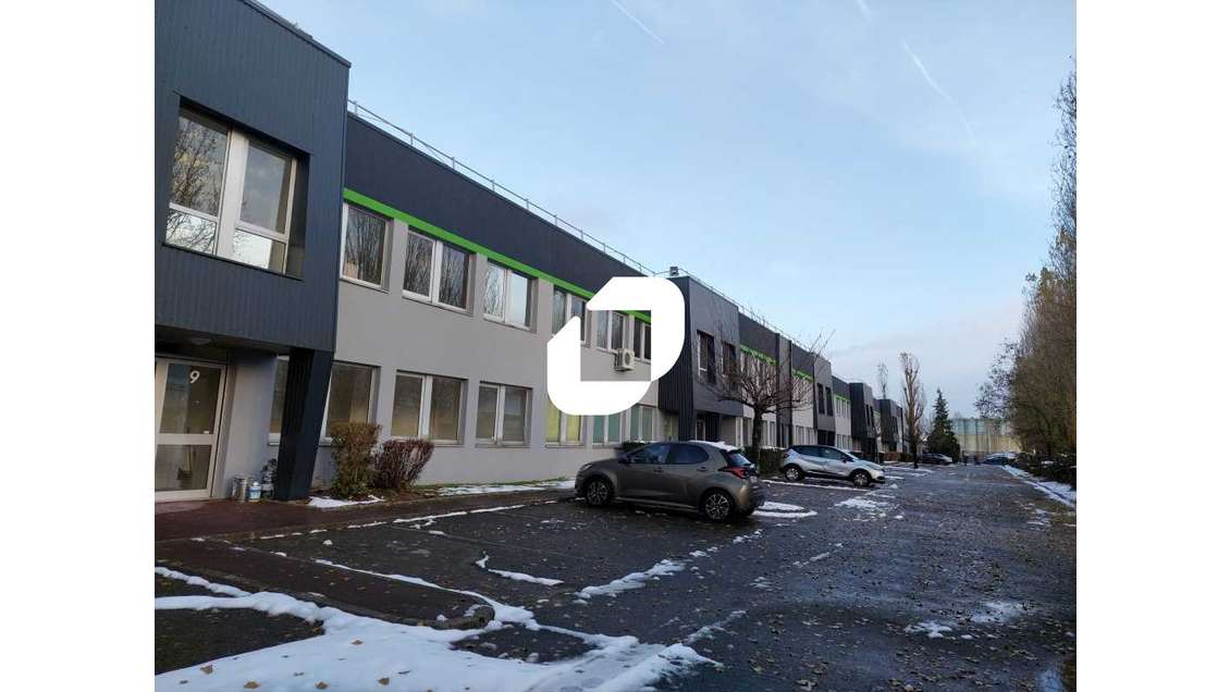 A louer Local d'activité 454m² Coignieres