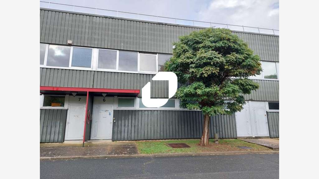 A louer Local d'activité 406m² Coignieres