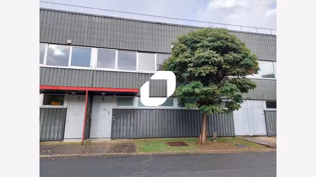 A louer Local d'activité 406m² Coignieres