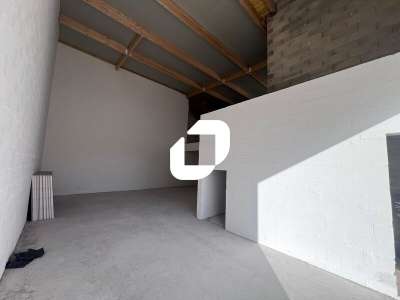 Location Locaux d'activités - Entrepôts à Collégien