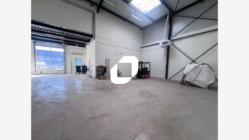 A louer Local d'activité 310m² Collegien