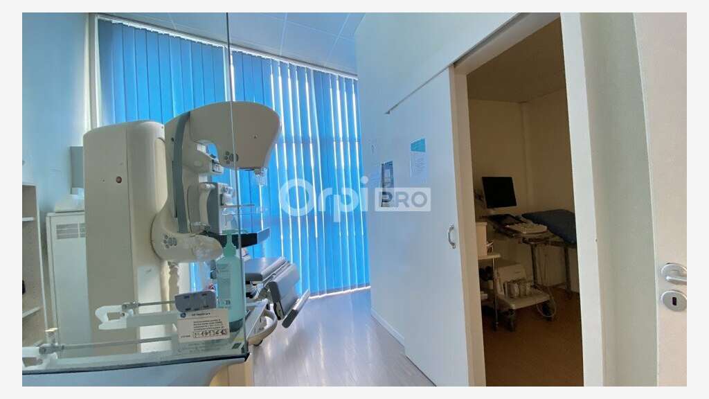 Local professionnel 670m² à louer à Colmar