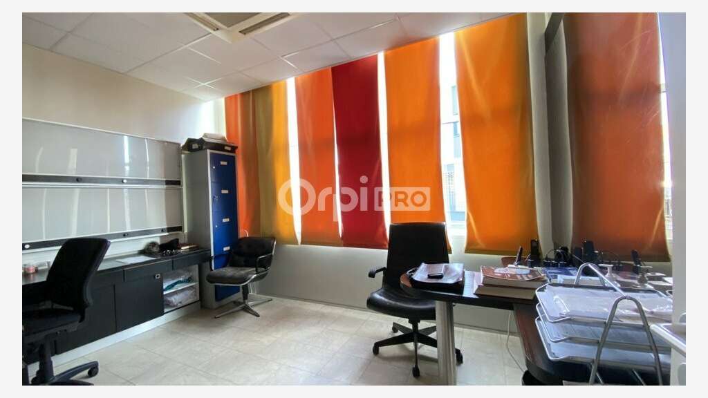 Local professionnel 670m² à louer à Colmar