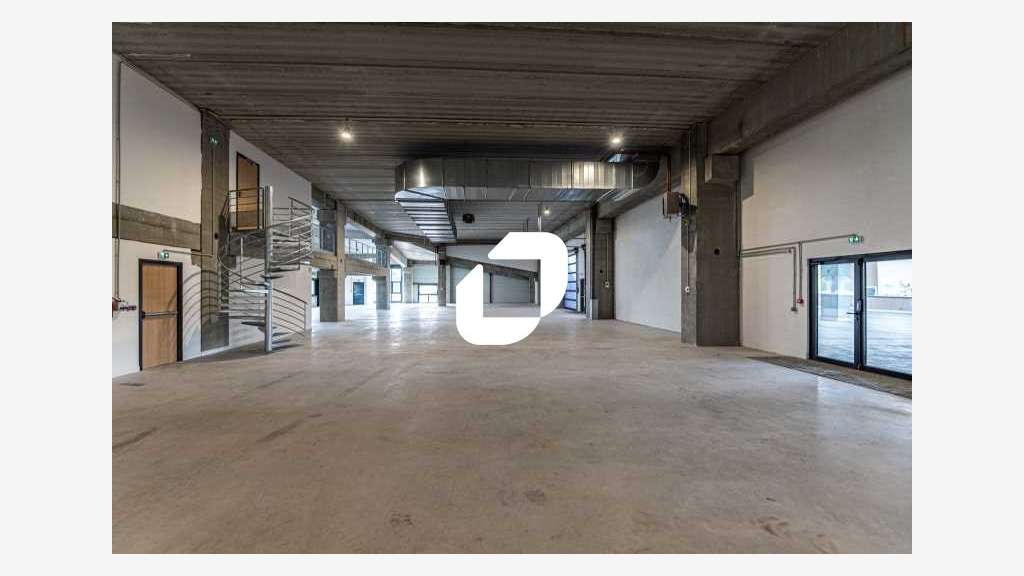 A louer Local d'activité 1387m² Colombes