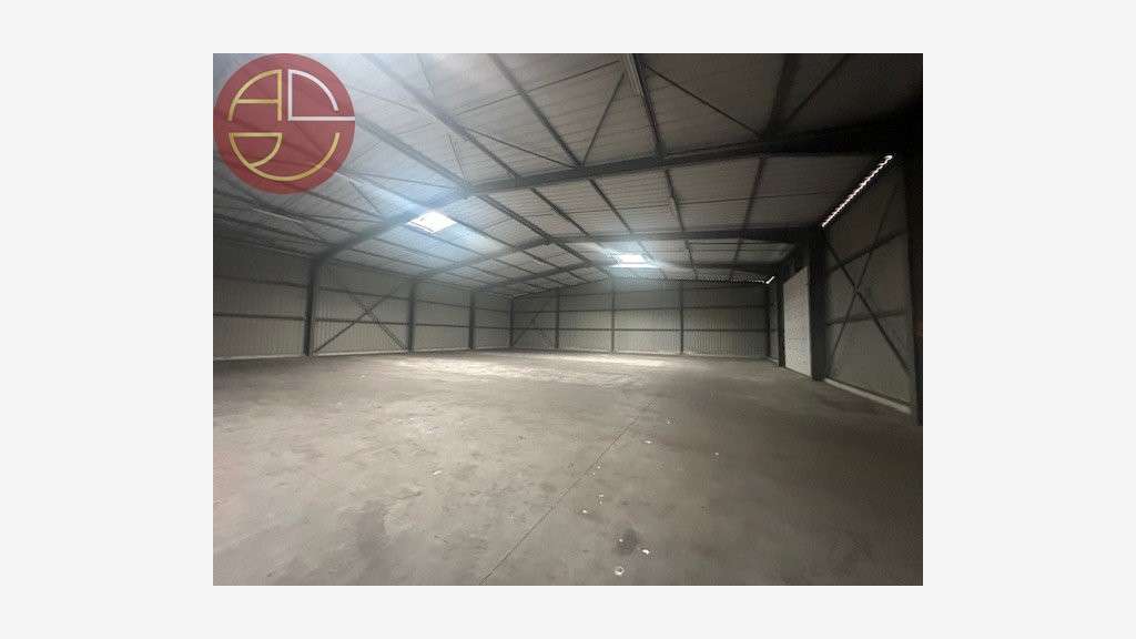 A louer bâtiment indépendant 420m² à Colomiers
