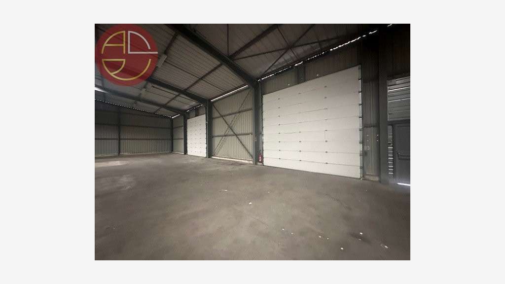 A louer bâtiment indépendant 420m² à Colomiers