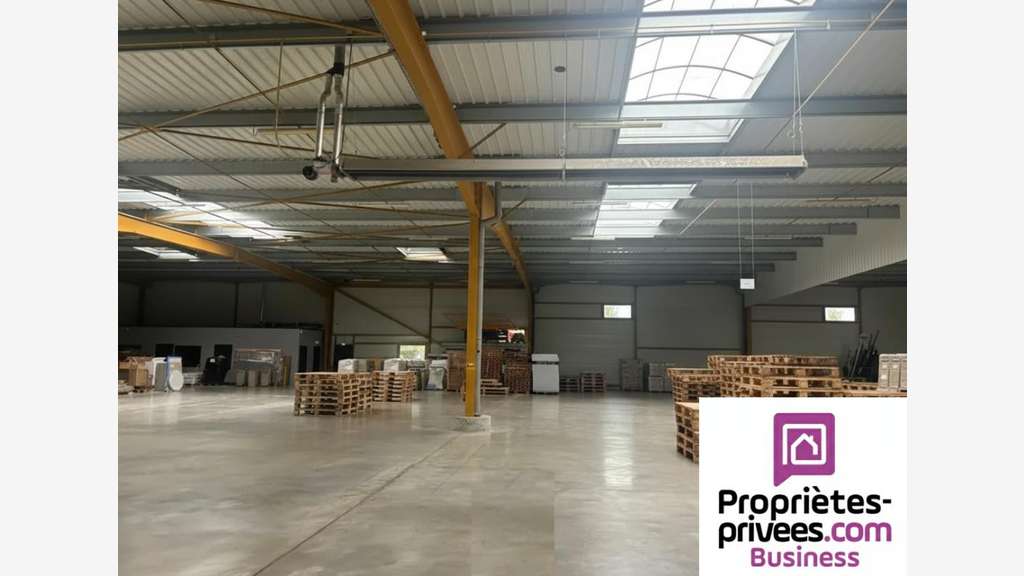 Plateforme Logistique 1200m² à Colomiers En Jacca