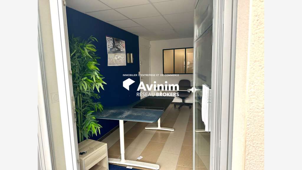 A louer local d'activité 200m² Colomiers En Jacca
