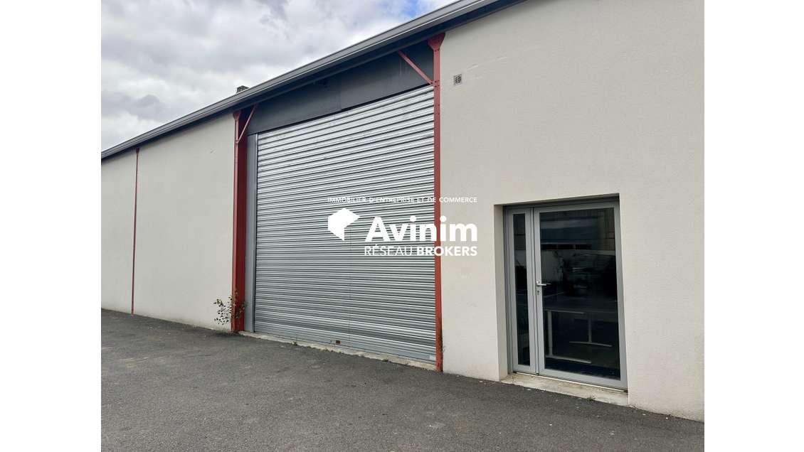 Local d'activité COLOMIERS EN JACCA