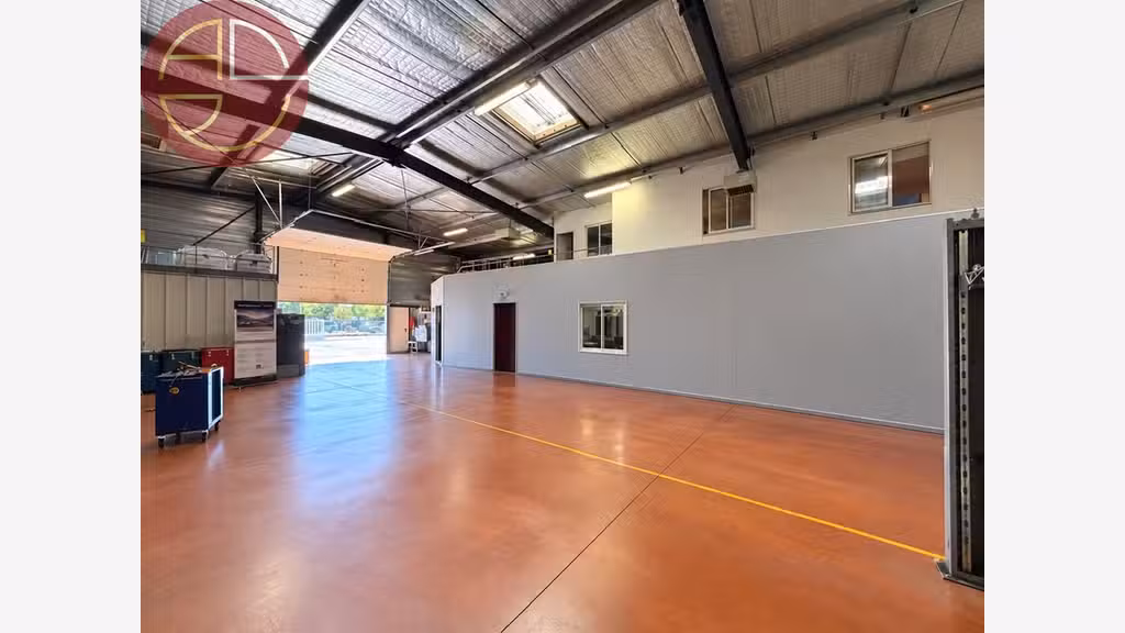 NORD-OUEST TOULOUSE  COLOMIERS  À LOUER  ENTREP
