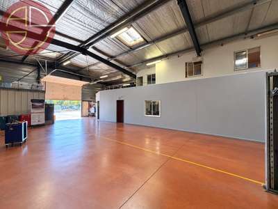NORD-OUEST TOULOUSE  COLOMIERS  À LOUER  ENTREP
