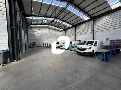 Location Locaux d'activités - Entrepôts à Combs-la-Ville