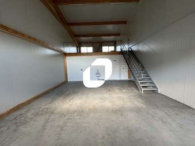 A louer Local d'activité 142m² Combs la ville
