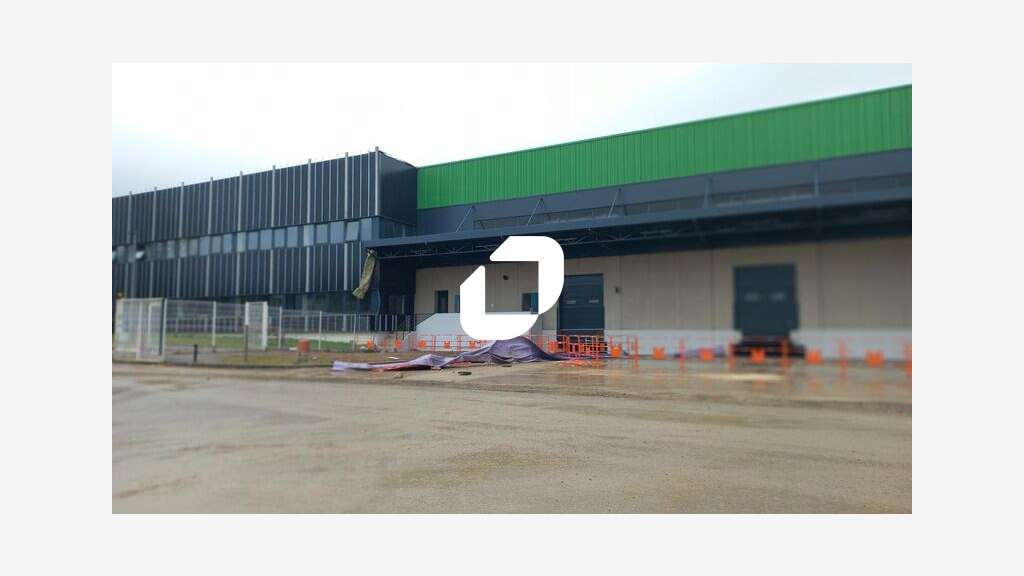 A louer Local d'activité 41894m² Combs la ville