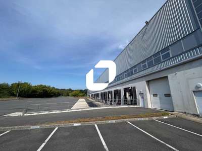 A louer Local d'activité 5978m² Combs la ville