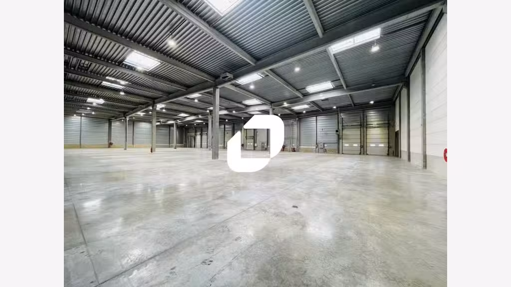 A louer Local d'activité 3403m² Combs la ville