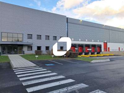 Location Locaux d'activités - Entrepôts à Compans