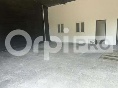 Location Locaux d'activités - Entrepôts à Compiègne