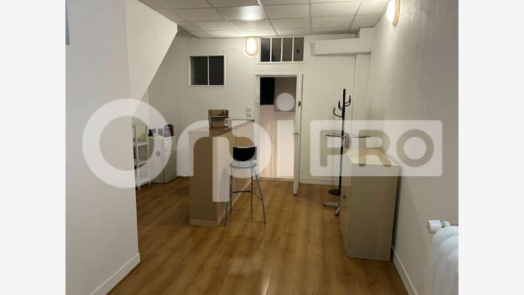 Locaux professionnels de 108m² à louer à Compiègne
