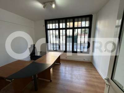 Locaux professionnels de 108m² à louer à Compiègne