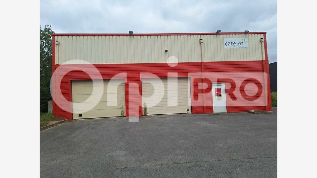 Local d'activité de 317m² à louer en ZAC Compiègne