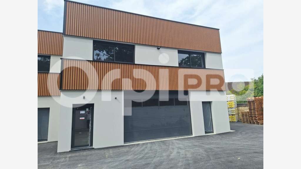 Local d'activité de 290m² à louer prox Compiègne