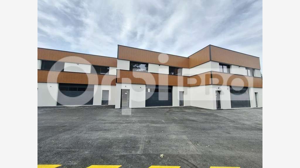 Local d'activité de 150m² à louer proche Compiègne