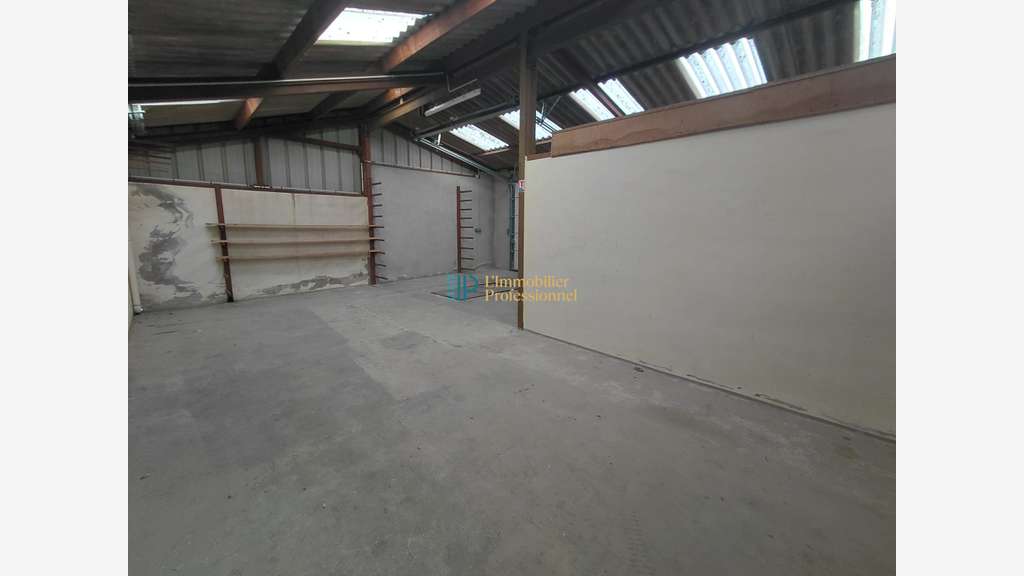 A louer local d'activité 176m² à Concarneau