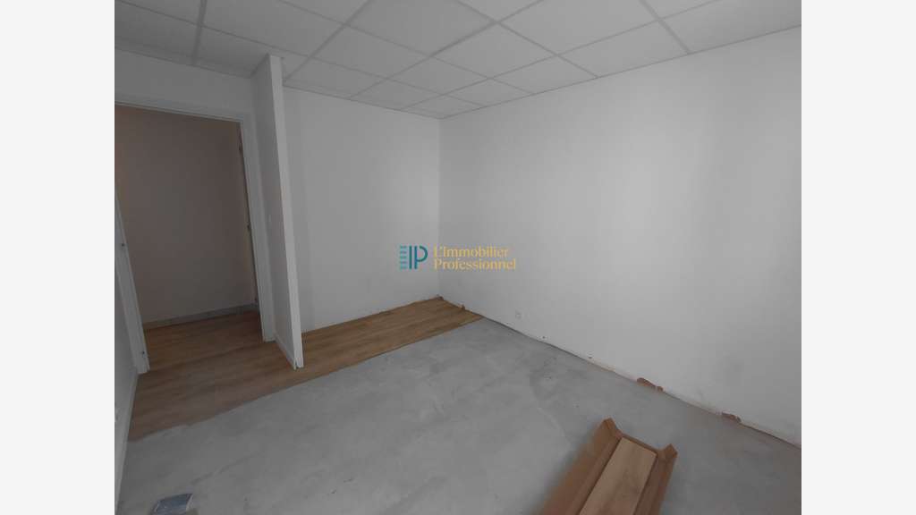 A louer local d'activité 176m² à Concarneau