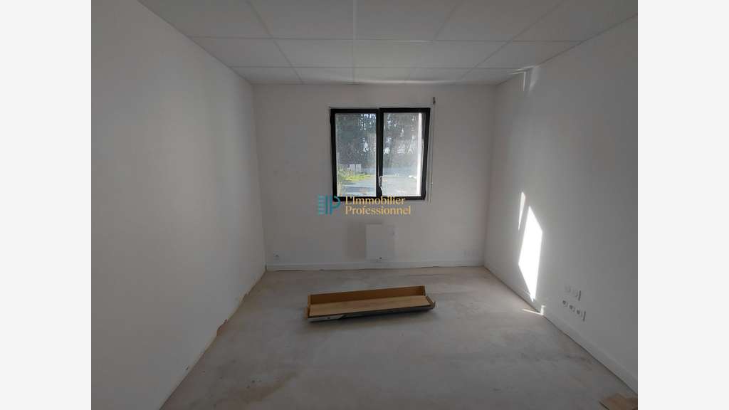 A louer local d'activité 176m² à Concarneau