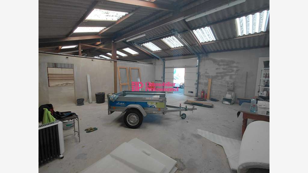 A louer local d'activité 176m² à Concarneau