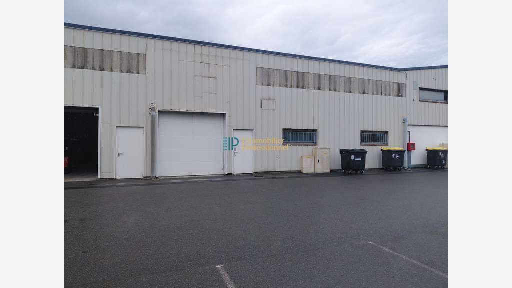 A louer local d'activité 466m² à Concarneau