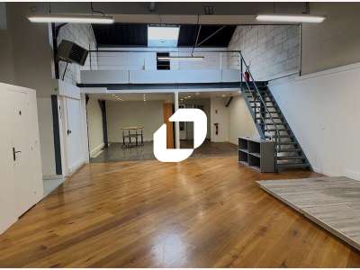 COUR PRIVATIVE 40 M²