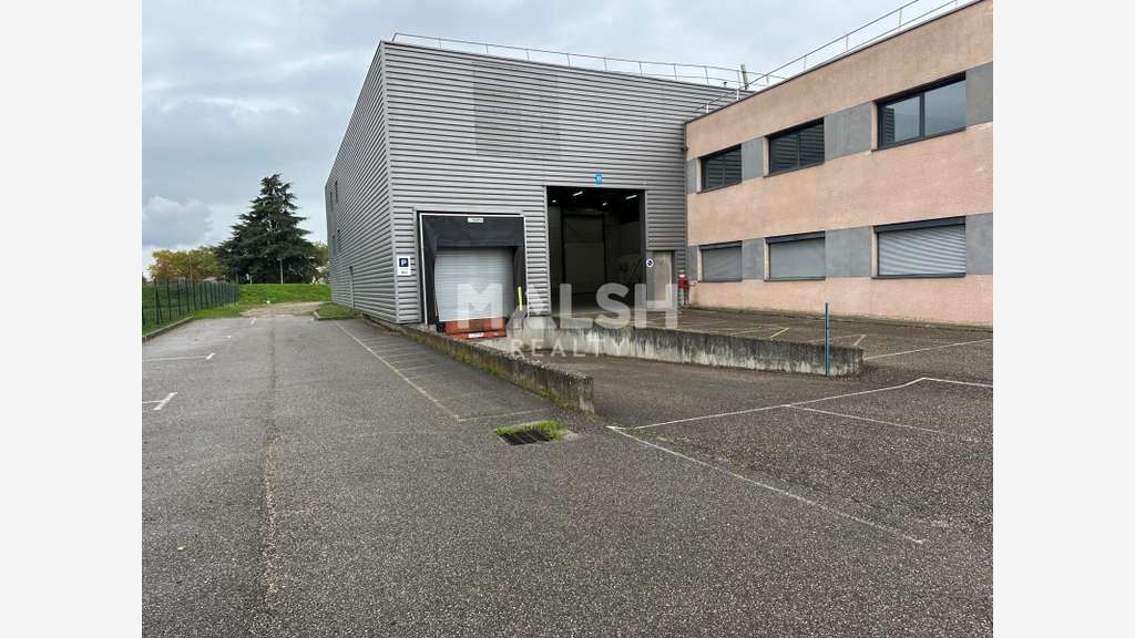 Bâtiment d'activités à louer 3046m² à Corbas