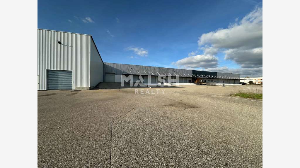 Bâtiment d'activités à louer 12445m² à Corbas
