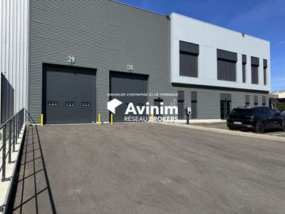 A louer entrepôt spécial logistique 1580m² Corbas
