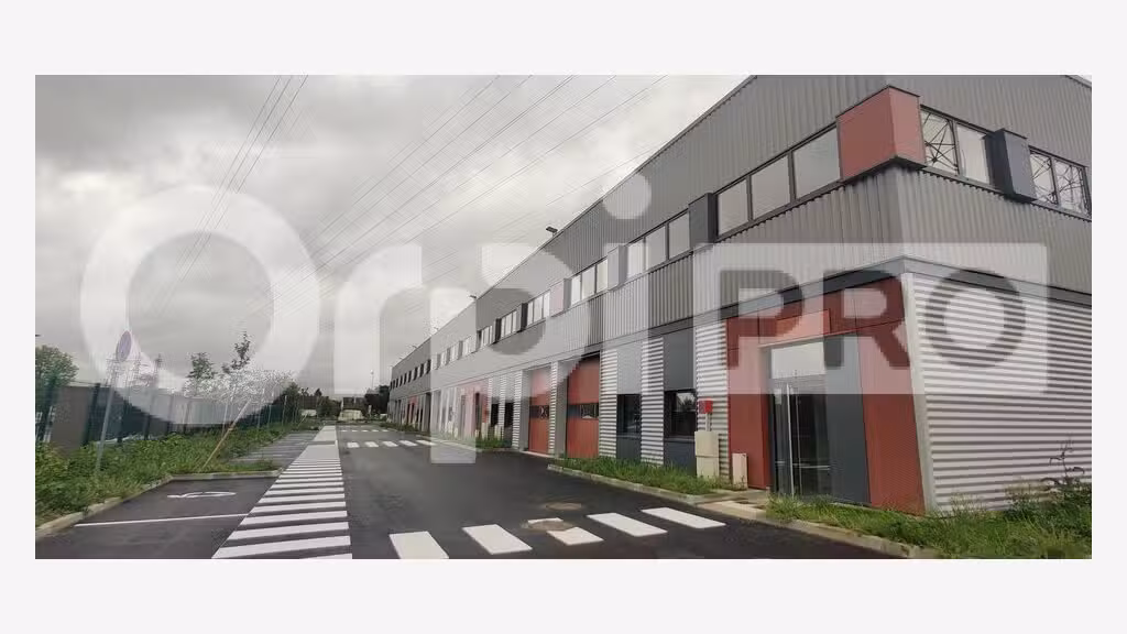 Local d'activité à louer à Corbeil-Essonnes N104